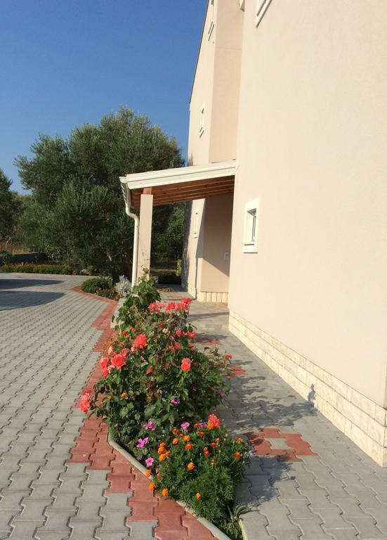 Apartments Franov Bibinje Exterior photo